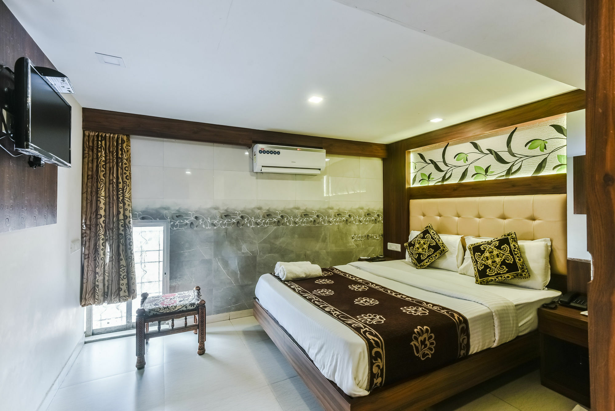 Hotel Guestinn Residency Bombay Exterior foto